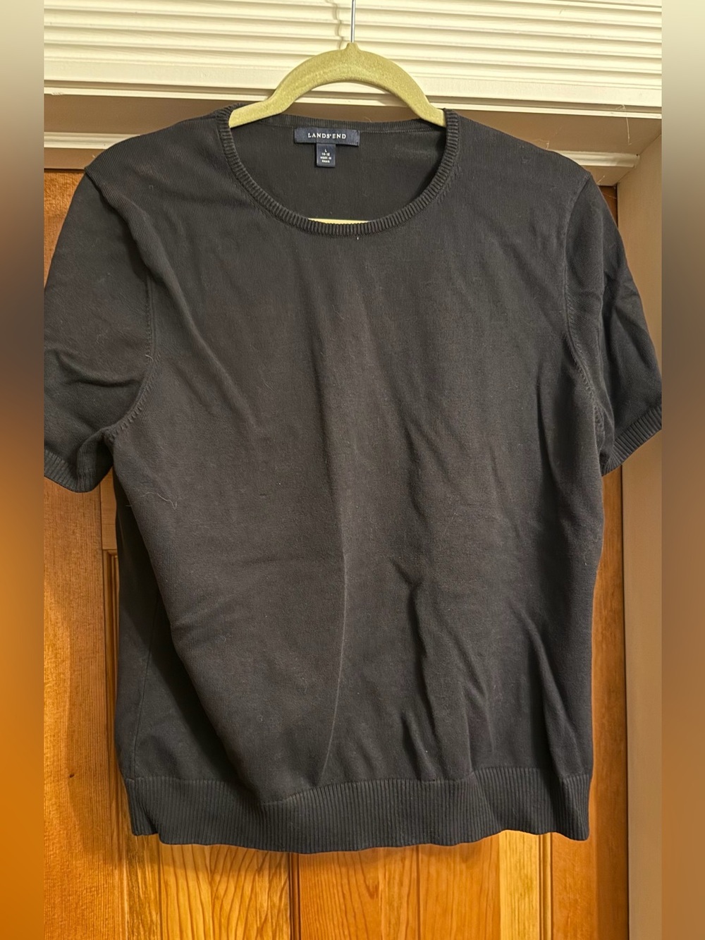 Lands' End Black Short-Sleeve Crewneck Shirt